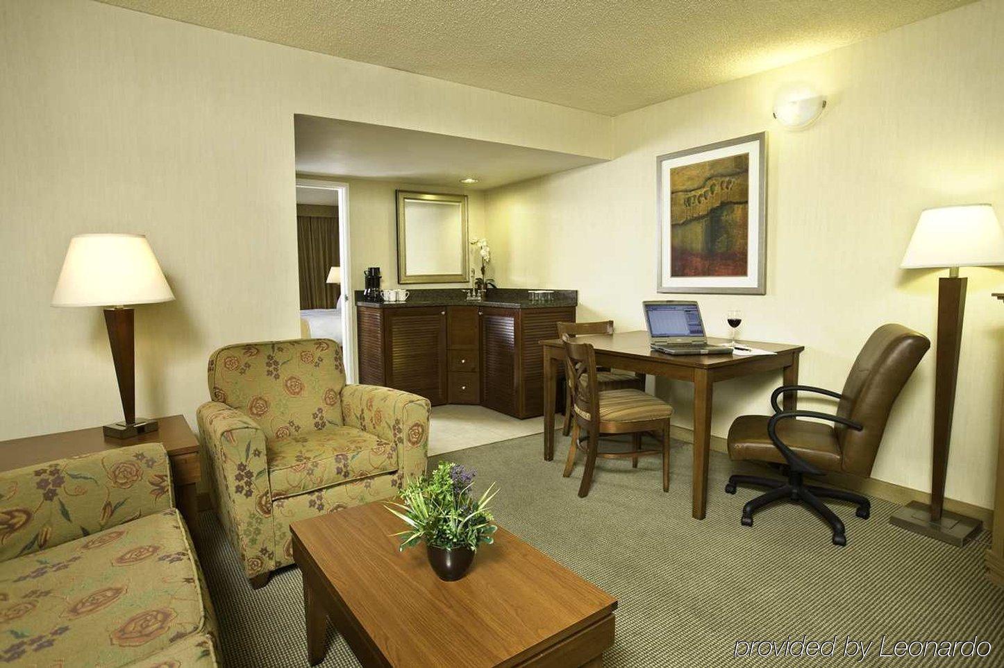 Doubletree Suites By Hilton Tucson Airport Quarto foto